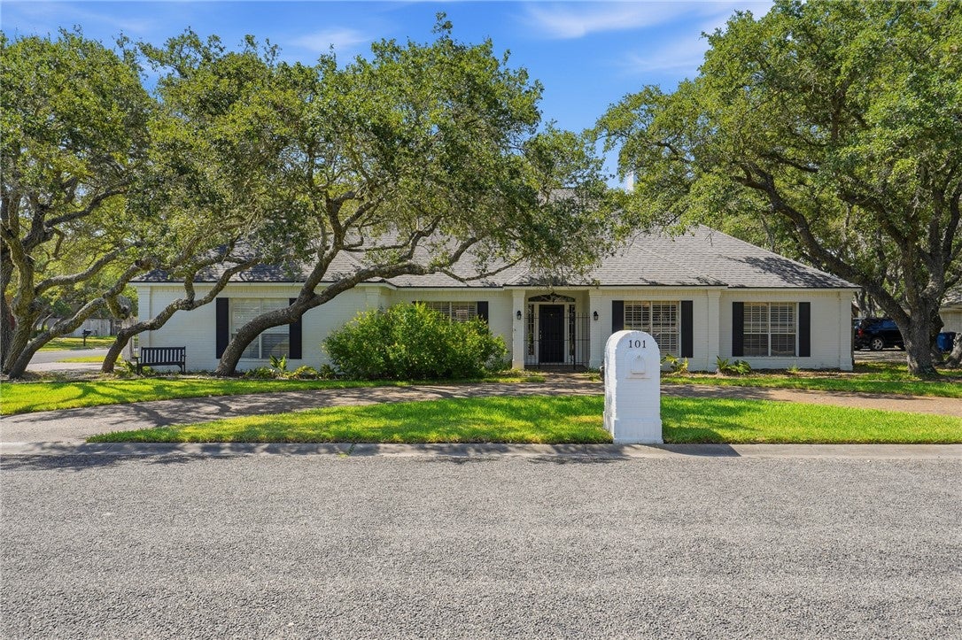 101 Peachtree Drive