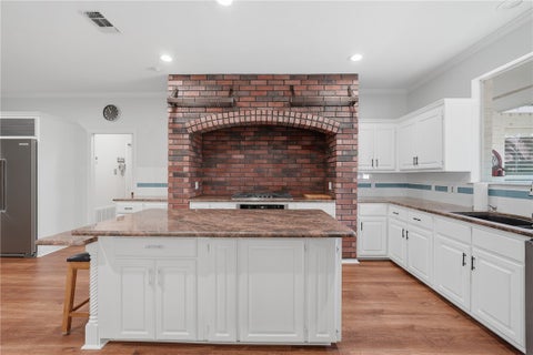 Tiny photo for 101 Peachtree Drive, Rockport, TX 78382 (MLS # 481854)