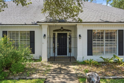 Tiny photo for 101 Peachtree Drive, Rockport, TX 78382 (MLS # 481854)