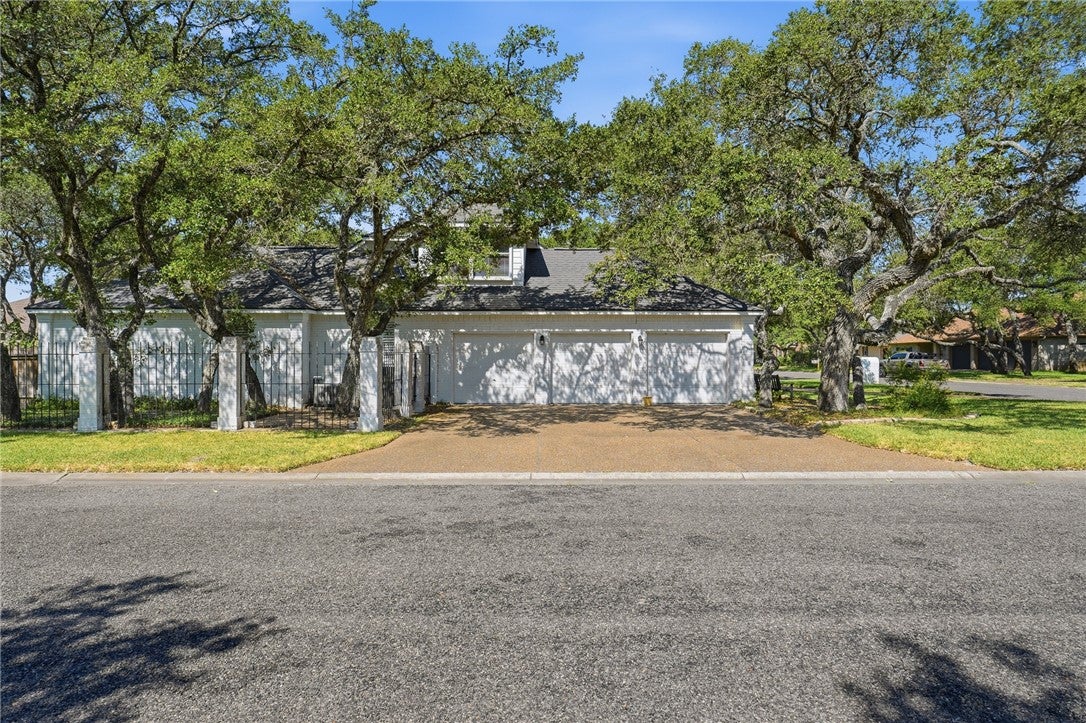 101 Peachtree Drive