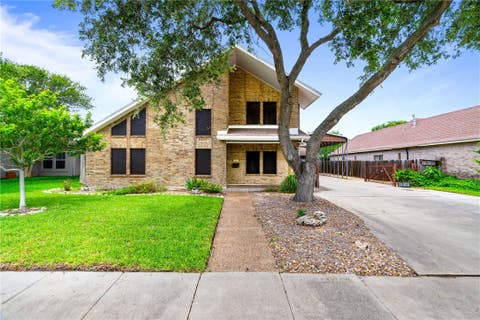 Photo of 354 Claremore Street, Corpus Christi, TX 78412 (MLS # 476793)
