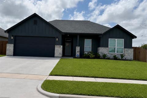 Photo of 3401 Travis Court, Corpus Christi, TX 78414 (MLS # 478734)
