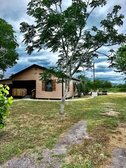 A home in Woodsboro