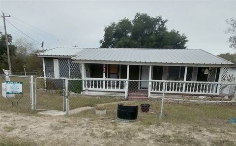 A home in Pettus