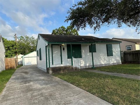 Photo of 4822 Dodd Drive, Corpus Christi, TX 78415 (MLS # 471720)