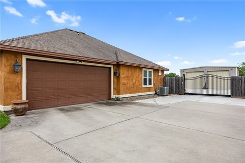 A home in Robstown