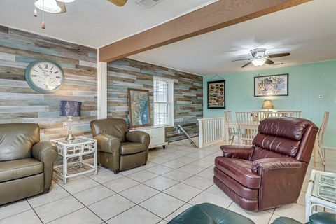 A home in Port Aransas