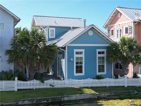 A home in Port Aransas