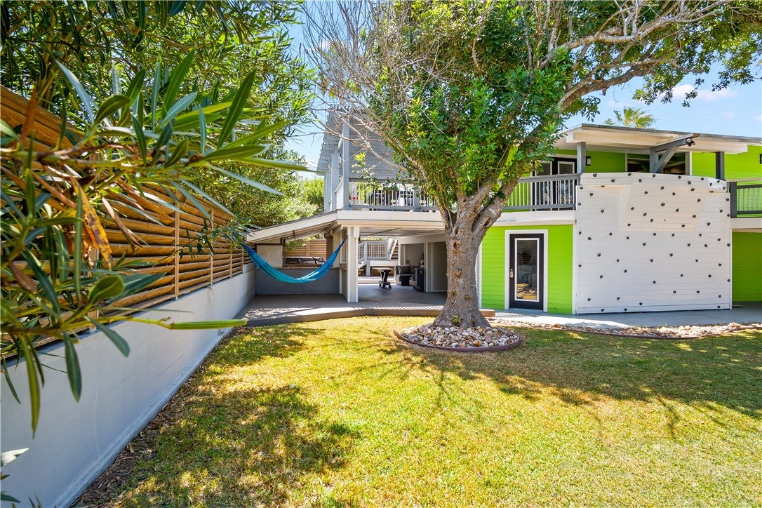 1403 Whispering Sands Street