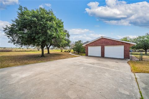 A home in Odem