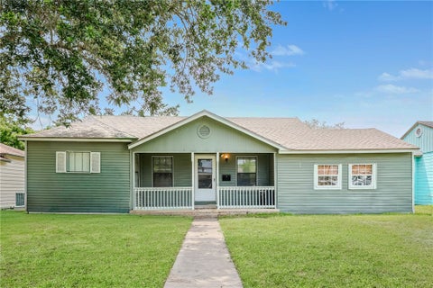 Photo of 1325 Tyler AVE, Corpus Christi, TX 78415 (MLS # 477468)