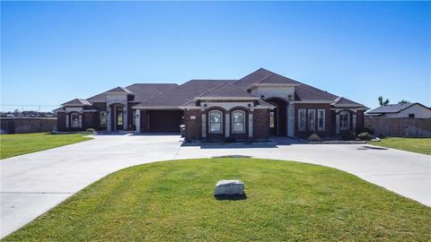 A home in Robstown