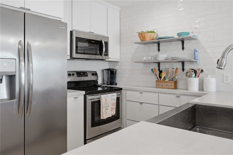 Tiny photo for 406 Nassau Drive #406, Rockport, TX 78382 (MLS # 481799)