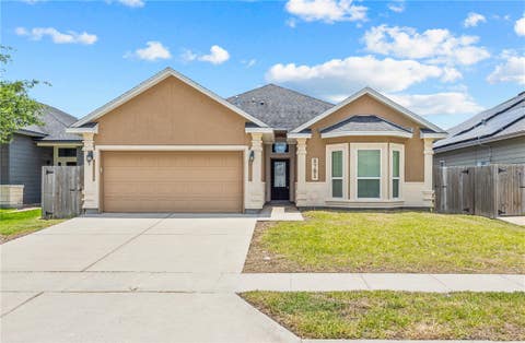 Photo of 5721 Bella Di Giorno Drive, Corpus Christi, TX 78414 (MLS # 478539)