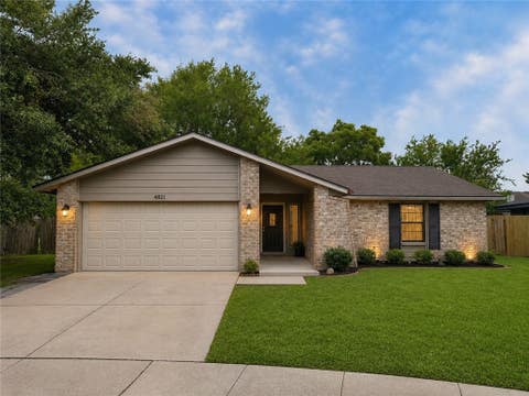 Photo of 4821 Meadow Vale Circle, Corpus Christi, TX 78413 (MLS # 477716)