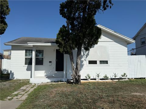 Photo of 1816 Elizabeth Street, Corpus Christi, TX 78404 (MLS # 472480)