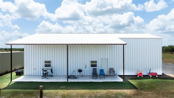 266 COUNTY RD 384, GEORGE WEST, TX 78022 - Image d9deca4a15c8393fc2008d2c1f3271b2/2274222202