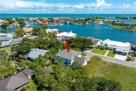 A home in Rockport