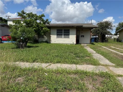 Photo of 4541 Larkspur, Corpus Christi, TX 78416 (MLS # 474939)
