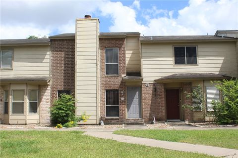 Photo of 4023 Oak Bay #E Drive, Corpus Christi, TX 78413 (MLS # 471338)