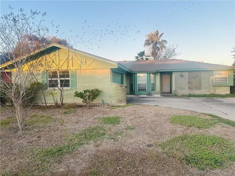 Photo of 5026 Goldeneye Drive, Corpus Christi, TX 78413 (MLS # 471793)