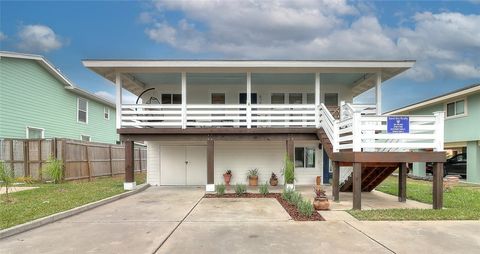 614 Avenue C, Port Aransas, TX 78373 - #: 404159