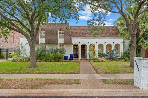 Photo of 5318 River Oaks Drive, Corpus Christi, TX 78413 (MLS # 474687)