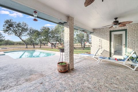 A home in Robstown