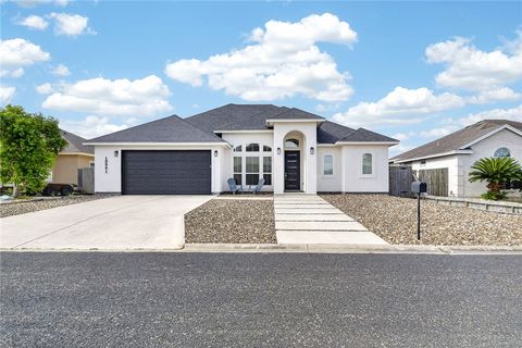 Photo of 13821 Flintlock Drive, Corpus Christi, TX 78418 (MLS # 477626)