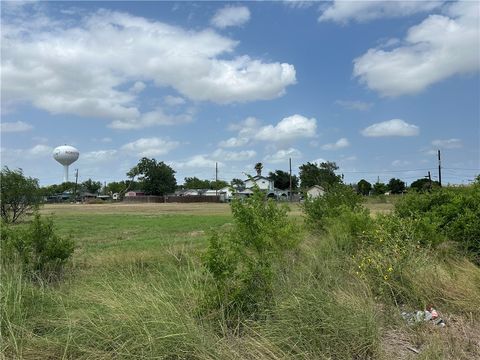 A home in Robstown