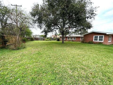 A home in Sinton