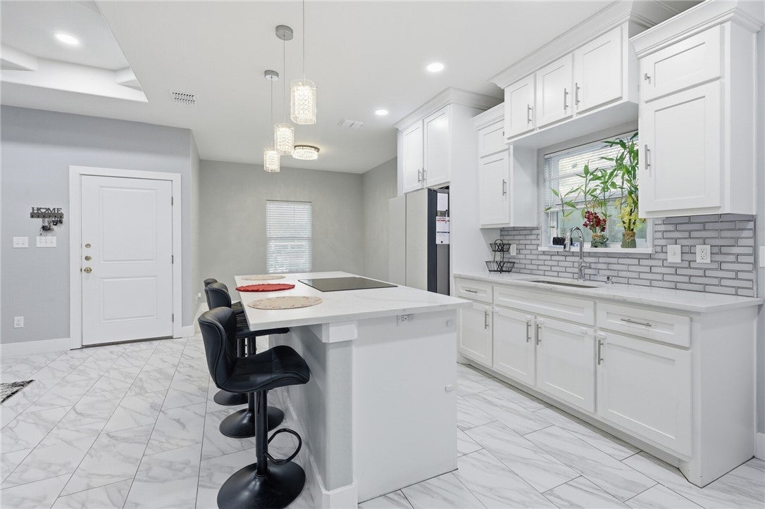 1147 Lolita Street