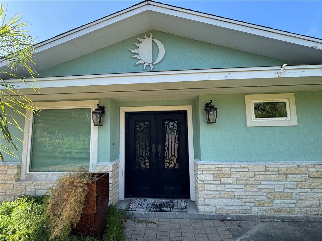 3241 Azores Drive