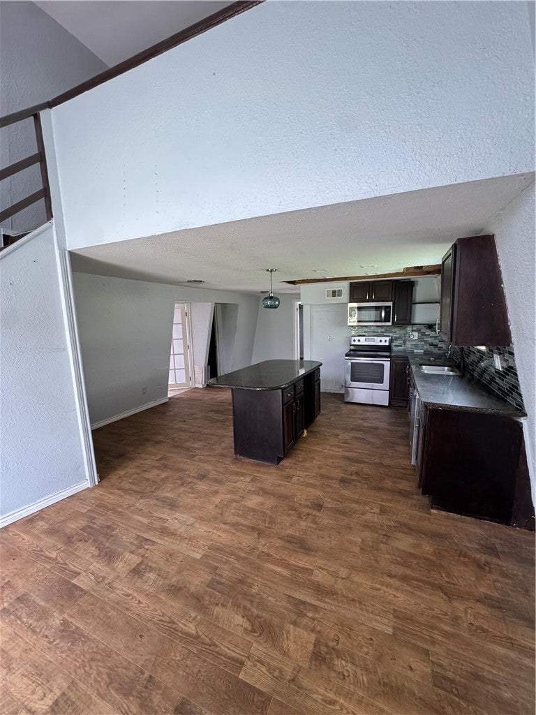 602 Tanglewood