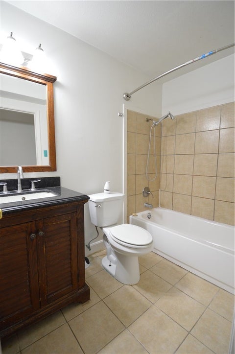 Tiny photo for 1004 Austin Street #3, Portland, TX 78374 (MLS # 481812)