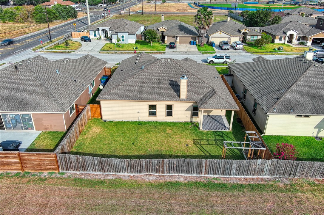 Portland, Texas 78374, United States, 3 Bedrooms Bedrooms, ,2 BathroomsBathrooms,Residential,Active,195098