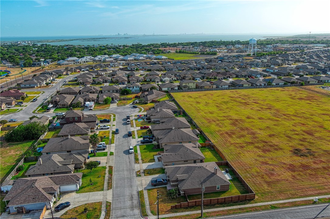 Portland, Texas 78374, United States, 3 Bedrooms Bedrooms, ,2 BathroomsBathrooms,Residential,Active,195098