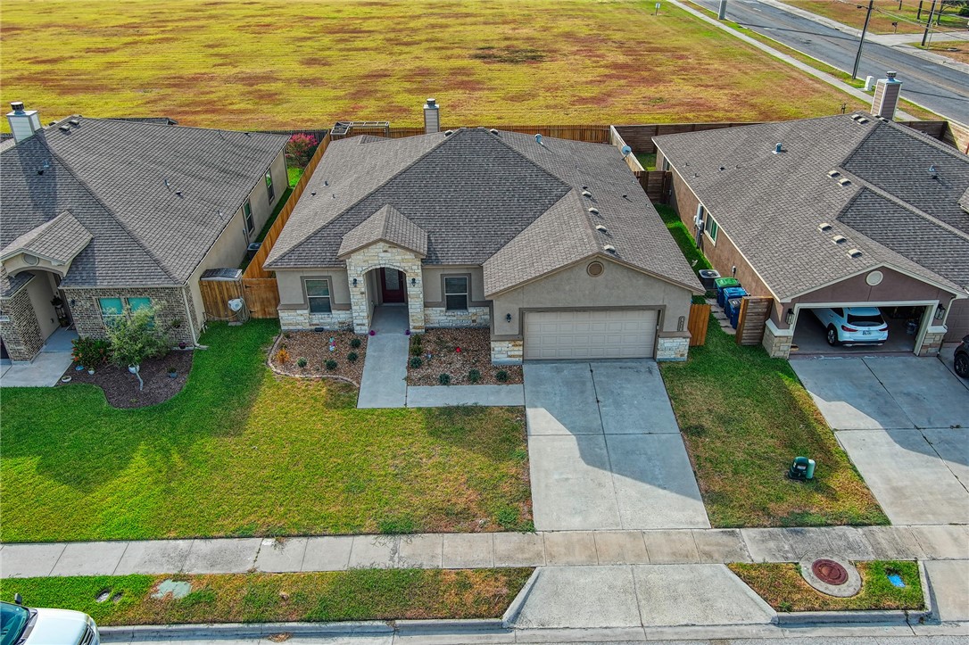 Portland, Texas 78374, United States, 3 Bedrooms Bedrooms, ,2 BathroomsBathrooms,Residential,Active,195098