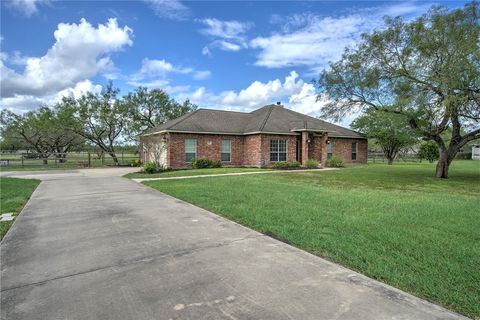 A home in Robstown