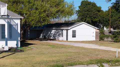 A home in Sinton