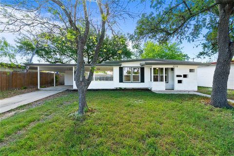 Photo of 4018 Stirman Street, Corpus Christi, TX 78411 (MLS # 474005)