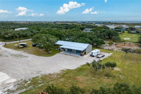 A home in Aransas Pass