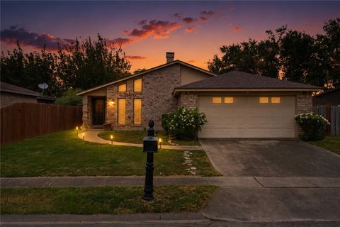 Photo of 11634 Cripple Creek Drive, Corpus Christi, TX 78410 (MLS # 479605)