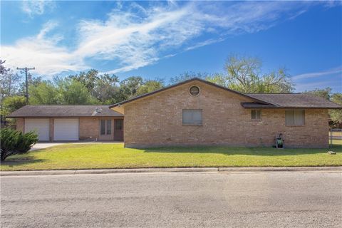 A home in Beeville