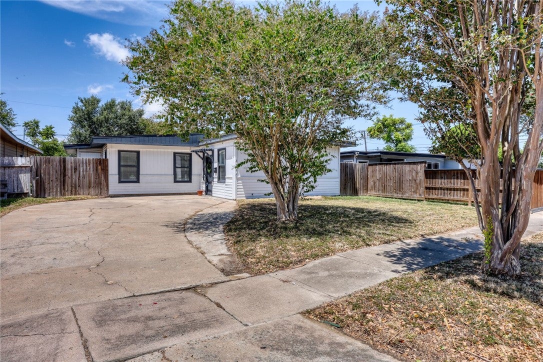4346 Amherst Drive