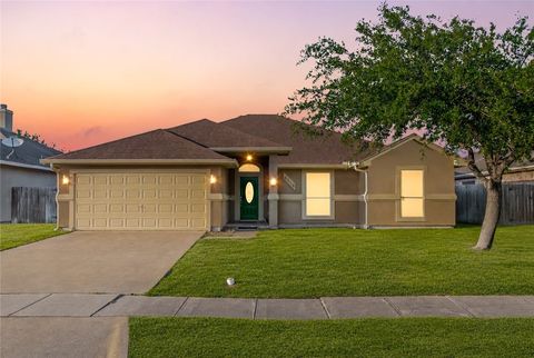 Photo of 4614 Valor Drive, Corpus Christi, TX 78413 (MLS # 476358)