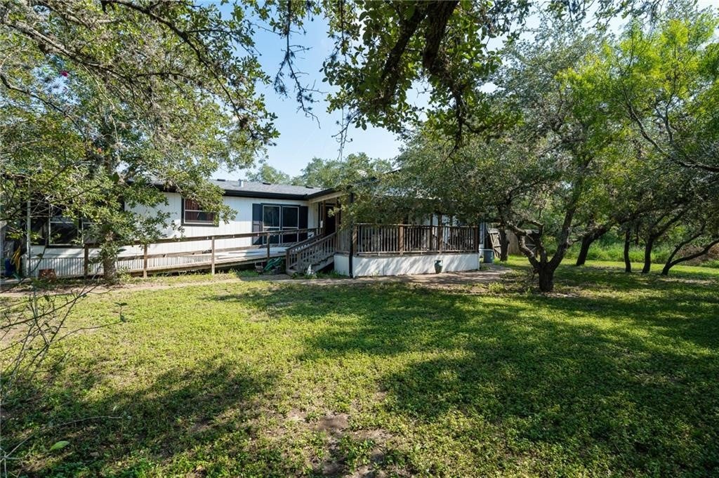 9326 Private Road 6005