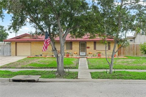 Photo of 1302 Aswan Drive, Corpus Christi, TX 78412 (MLS # 477048)