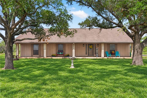 Photo of 223 County Road 2112, Alice, TX 78332 (MLS # 483439)