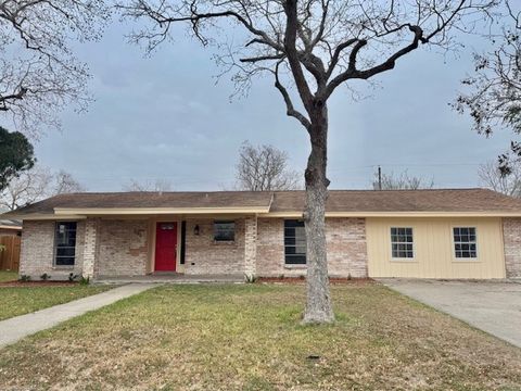 A home in Odem